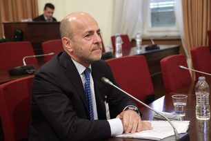 Μήνυση κατά του Γιάννη Αλαφούζου κατέθεσε ο ανεξάρτητος βουλευτής Νίκος Νικολόπουλος