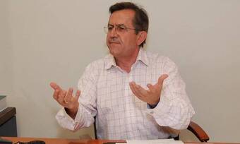 Νίκος Νικολόπουλος: Οι ΜΕΘ πάσχουν, αλλά… προσλήψεις γίνονται
