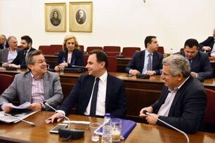 Ο Νίκος Νικολόπουλος στην εξεταστική για την υγεία