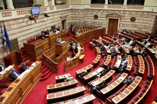 Η πρόταση των ανεξάρτητων βουλευτών για δημοψήφισμα