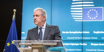 Δραματική προειδοποίηση από Αβραμόπουλο: Έχουμε 10 ημέρες να σώσουμε τη Σένγκεν