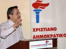 Ν. Νικολόπουλος: "Ας πάρει πια θέση ο Α. Σαμαράς για τα θέματα του αντιρατσιστικού νομοσχεδίου - Λούνατσεκ"